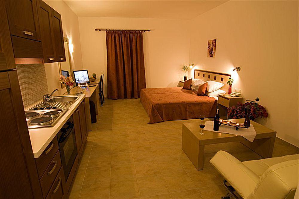 Aparthotel Lindos Blue Sky Exterior foto