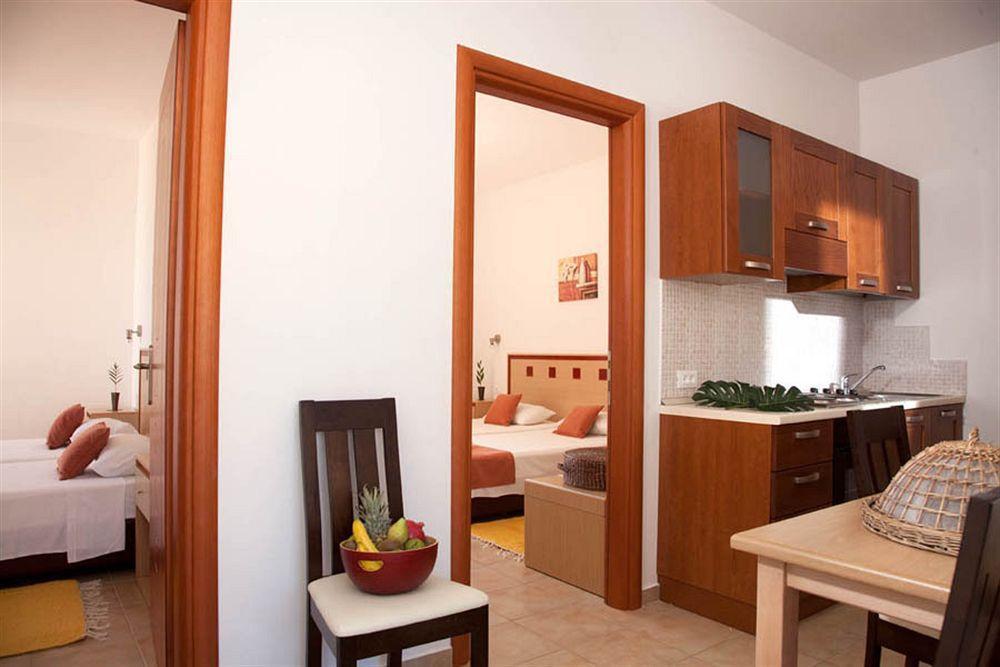 Aparthotel Lindos Blue Sky Exterior foto